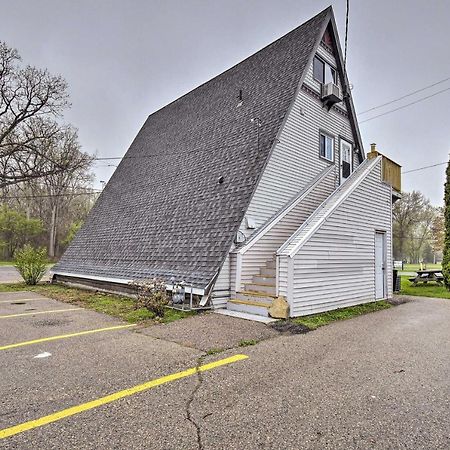 Bright And Cozy A-Frame Studio Steps To River! Algonac Exterior photo